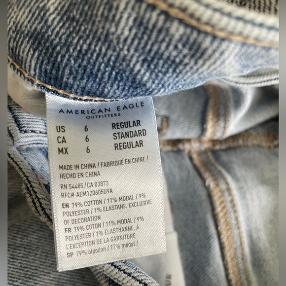 American eagle mom jeans - Picture 3 of 3